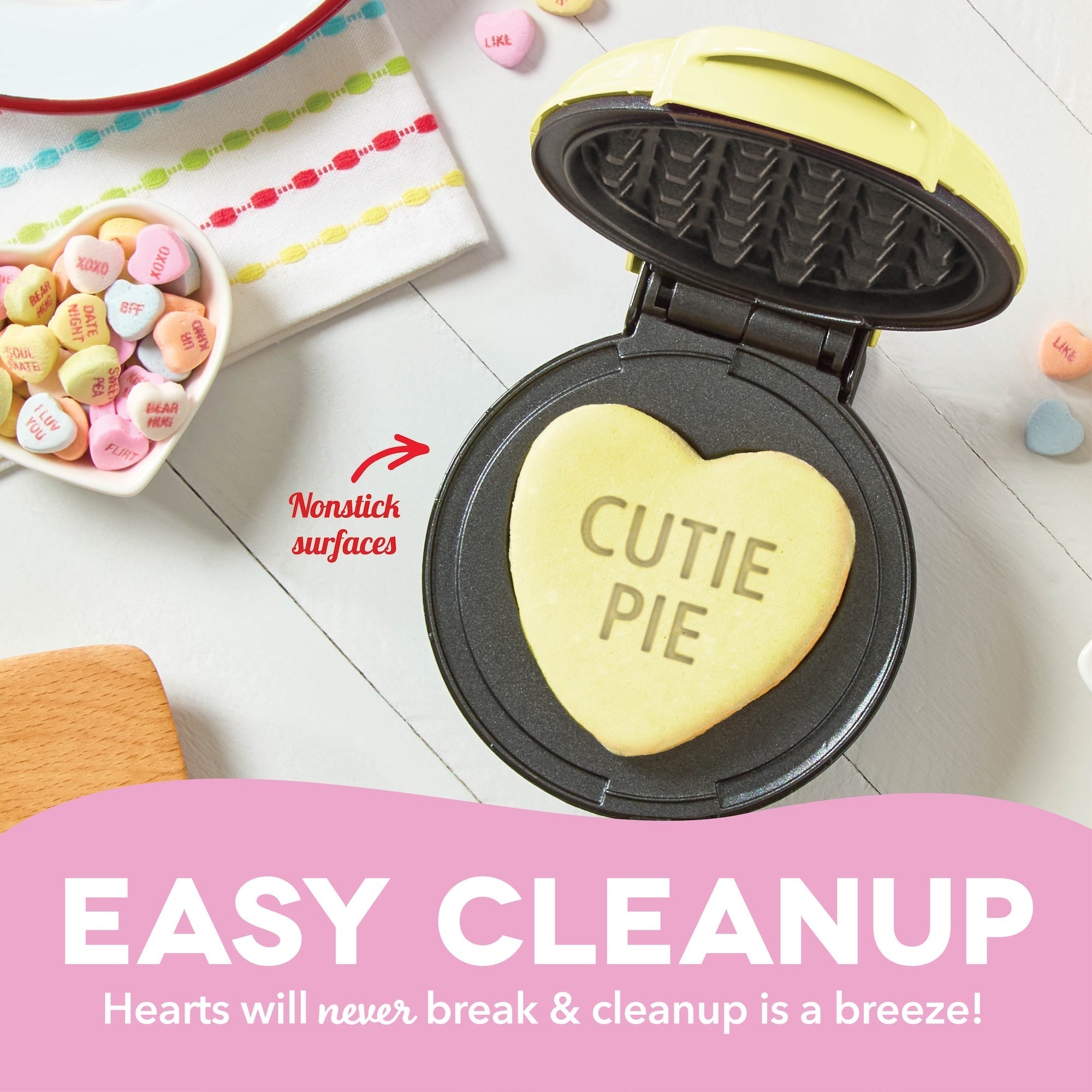 x Sweethearts® Mini Waffle Maker
